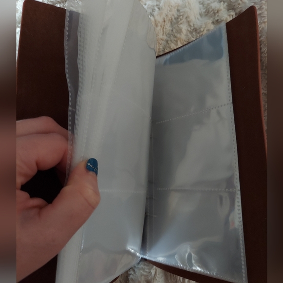 NWOT Honey and Me Savings Challenge Book 💰 - Picture 4 of 9